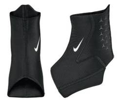 Stabilizator kostki Nike Pro Ankle Sleeve 3.0 N.100.0677.010